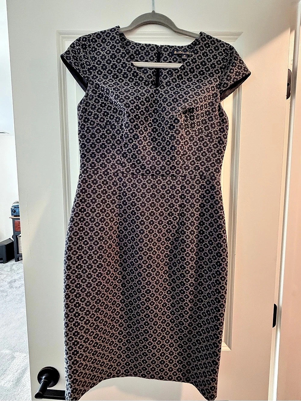 Brooks Brothers Geometric Midi Dress in Black & White Size 8P